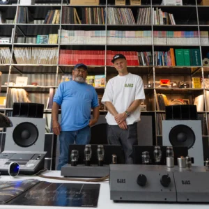 Klipsch X Ojas Ko-R1 ลำโพง Hi-End 2-Way Multicell Loudspeaker Limited Edition (คู่สุดท้ายในไทย) Klipsch X Ojas Ko-R1 ลำโพง Hi-End 2-Way Multicell Loudspeaker Limited Edition (คู่สุดท้ายในไทย)
