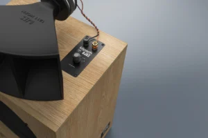 Klipsch X Ojas Ko-R1 ลำโพง Hi-End 2-Way Multicell Loudspeaker Limited Edition (คู่สุดท้ายในไทย) Klipsch X Ojas Ko-R1 ลำโพง Hi-End 2-Way Multicell Loudspeaker Limited Edition (คู่สุดท้ายในไทย)