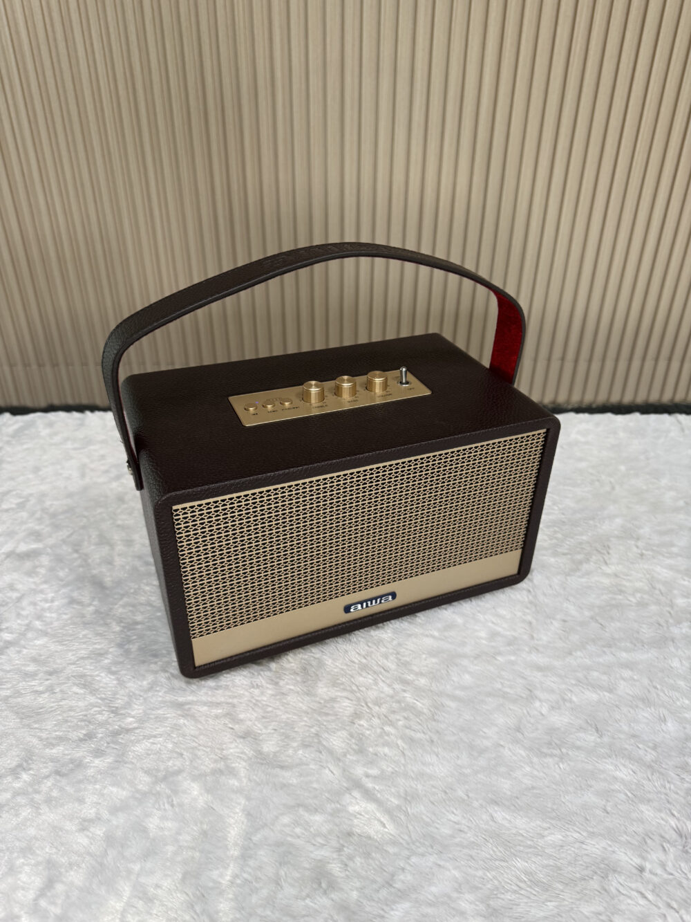Aiwa Mi-X180 Retro Heritage Ii ลำโพงบลูทูธ 80w ดอกลำโพง 6.5 นิ้ว Portable Bluetooth Speaker Aiwa Mi-X180 Retro Heritage Ii ลำโพงบลูทูธ 80w ดอกลำโพง 6.5 นิ้ว Portable Bluetooth Speaker