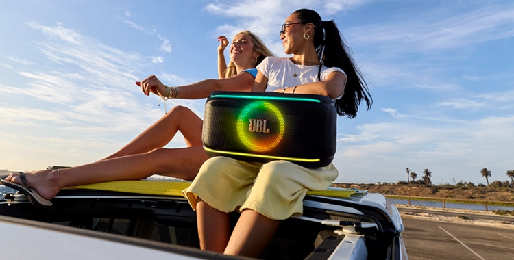 พรีวิว Jbl Partybox On-The-Go 2 Plus ลำโพงสะพายข้างสายแคมป์ อัปเกรดแบตเตอรี่และไมค์ พรีวิว Jbl Partybox On-The-Go 2 Plus ลำโพงสะพายข้างสายแคมป์ อัปเกรดแบตเตอรี่และไมค์