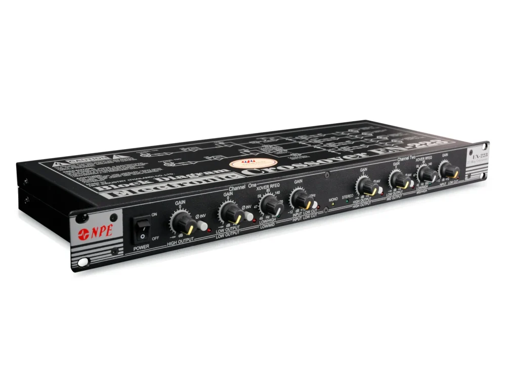Npe En-223 ครอสโอเวอร์ 2 ทาง Stereo / 3 ทาง Mono แบบ Analog Npe En-223 ครอสโอเวอร์ 2 ทาง Stereo / 3 ทาง Mono แบบ Analog