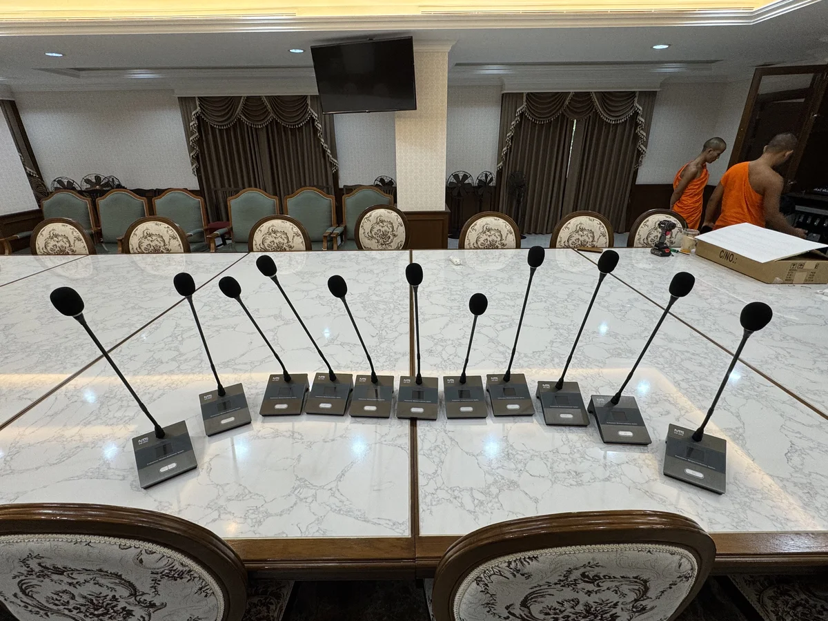Nts Dw 300 Wireless Conference System 02 ผลงานติดตั้งระบบเสียงห้องประชุม ไร้สาย Nts Dw-300 ณ มูลนิธิเบญจมบพิตร