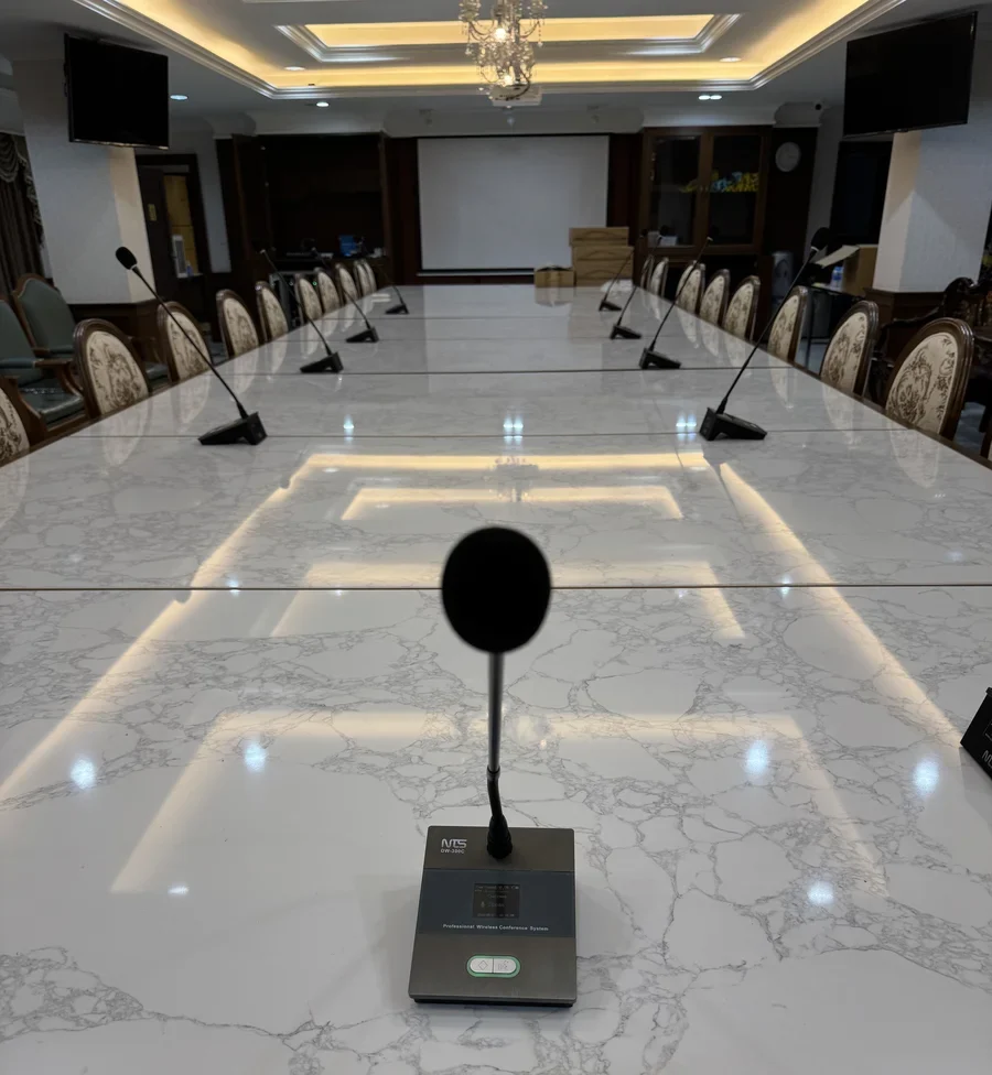 Nts Dw 300 Wireless Conference System 05 ผลงานติดตั้งระบบเสียงห้องประชุม ไร้สาย Nts Dw-300 ณ มูลนิธิเบญจมบพิตร