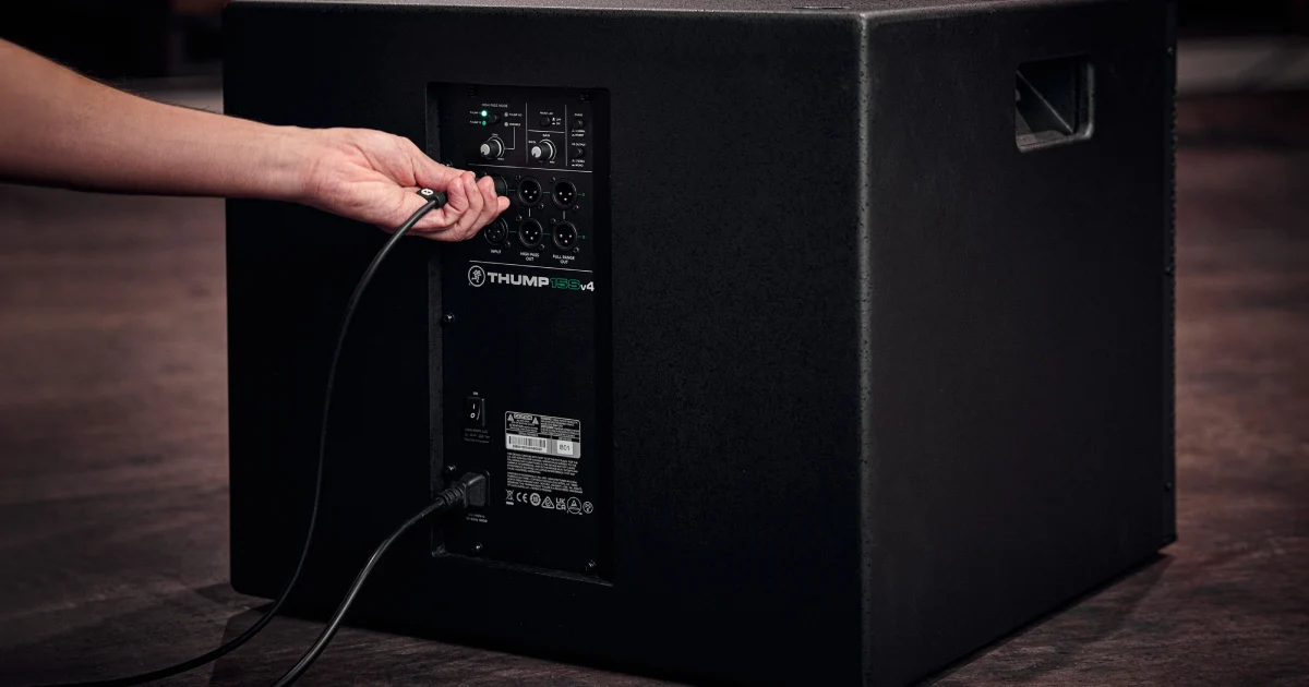 Mackie Thump V4 Subwoofer 18 นิ้ว