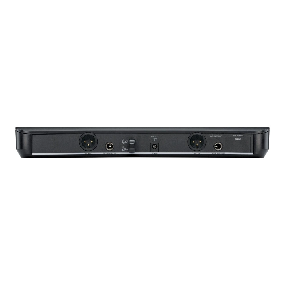 Shure Blx288th Beta58 Q12 Receiver Back Shure Blx288th/beta58-Q12 ชุดไมโครโฟนไร้สายคู่ พร้อมหัวไมโครโฟน Beta® 58a ย่านความถี่ Q12